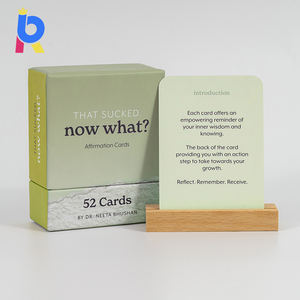 Personalice su diseño Impresión de tarjetas de afirmación de lujo con caja de regalo de cierre magnético - Product Image 1