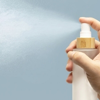 Kemasan Skincare Mewah 30ml 50ml 60ml 100ml 120ml Botol Pompa Lotion Semprot Kabut Kaca Buram Dengan Tutup Bambu