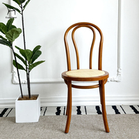 Chaise de salle à manger en bois massif élégante du fabricant, en rotin ou en cuir, stable pour salle à manger ou café