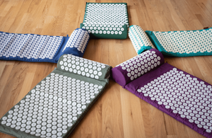 मालिश एक्यूपंक्चर योग शक्ति चटाई, दबाव चटाई और पीठ तनाव राहत के लिए तकिया सेट, तकिया के साथ योग चटाई - Product Image 4