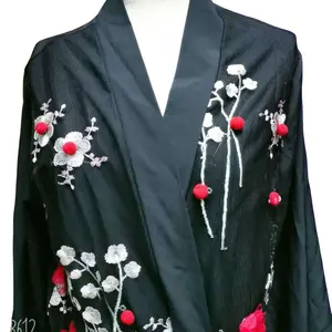 Großhandelspreis Malaysia Kleid pakistanisch für Damen muslimisch offenes Vordere Strickjacke Stickerei floral Robe abaya langes Kleid