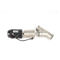 Vanne d'angle pneumatique à commande proportionnelle en acier inoxydable avec positionneur Tri-Clamp (4-20mA) Port 1/2"-3" Joint PTFE 1,6 Mpa