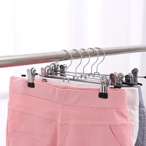 Lavinia Cintres métalliques économiseurs d'espace pour jupes et pantalons avec pinces, pour la maison et l'hôtel, très vendus et abordables - Product Image 2