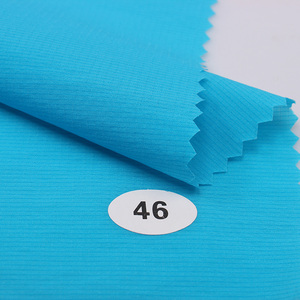 Tissu en <span class=keywords><strong>nylon</strong></span> UPF50+ multicolore en gros d'usine, matériau de protection solaire pour hauts d'extérieur, vestes décontractées et paréos de plage - Product Image 4