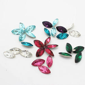 <span class=keywords><strong>Prix</strong></span> d'usine en gros couleur verte <span class=keywords><strong>marquise</strong></span> <span class=keywords><strong>verre</strong></span> taillé pierres précieuses en vrac <span class=keywords><strong>pour</strong></span> le bricolage - Product Image 3