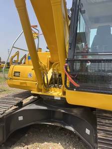 Excavatrice sur chenilles Komatsu PC200 de taille moyenne à vendre utilisée en bon état moteur pompe engrenage PLC Kobelco cylindre hydraulique - Product Image 2