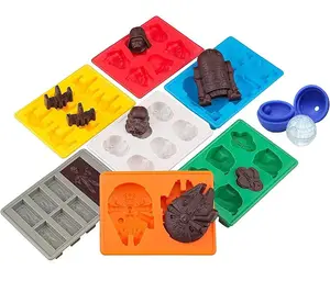 Factory Direct Reusable 8 sets Star Death War Ice Cube Tray Nonstick Starwars Silicone Chocolate Mold