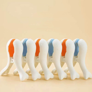BAS quantité minimale <span class=keywords><strong>de</strong></span> commande Ventes directes Grand cintre fixe coupe-vent pour serviettes <span class=keywords><strong>de</strong></span> <span class=keywords><strong>plage</strong></span> Pince coupe-vent en plastique Fixe coupe-vent Séchage - Product Image 3