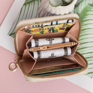 Dompet pendek bergaya baru dengan ritsleting, motif kartun lucu, dompet mini untuk kartu, koin, pelajar, penggunaan sehari-hari - Product Image 4