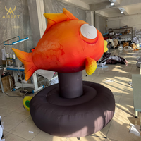 Poisson-clown gonflable réaliste avec base pour accessoire d'activité sur le thème de l'océan dans les parcs