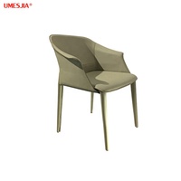 Chaise de salle à manger italienne classique de luxe moderne à coque souple avec accoudoirs chaises de Restaurant siège et dossier en cuir dur rembourré