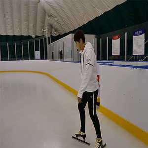 Uhmwpe hàng rào cho <span class=keywords><strong>Ice</strong></span> Rink sân trượt băng Dasher Board tấm polyethylene tổng hợp <span class=keywords><strong>ICE</strong></span> Rink Barrier - Product Image 2