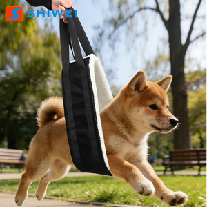 Harnais et laisse de transport pour chien Shiwei, en nylon noir, durable, confortable et facile à nettoyer, pour petits chiens - Product Image 1