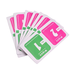Kit de <span class=keywords><strong>nettoyage</strong></span> de <span class=keywords><strong>téléphone</strong></span> personnalisé 4 en 1, microfibre, <span class=keywords><strong>nettoyage</strong></span> sec et humide pour protecteur d'écran en verre trempé, pour nettoyer le <span class=keywords><strong>téléphone</strong></span> - Product Image 4