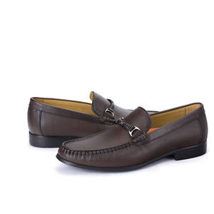 Le nouveau style 2025 est à la mode et durable, fabriqué à la main, et offre une pédale confortable et décontractée à un seul pied. - Product Image 4