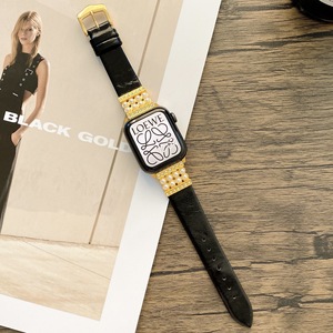 Cinturino in <span class=keywords><strong>pelle</strong></span> + perle di gioielli per la serie IWatch 9 8 7 6 5 4 bracciale per orologio <span class=keywords><strong>Apple</strong></span> <span class=keywords><strong>Watch</strong></span> 40mm 41mm 44mm 45mm 49mm cinturino in <span class=keywords><strong>pelle</strong></span> - Product Image 1