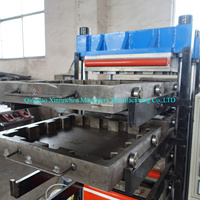 Équipement pour la production de tapis de sol en caoutchouc/machine à fabriquer des carreaux en caoutchouc