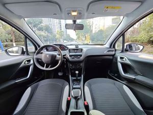 <span class=keywords><strong>Auto</strong></span> Usata 2014 <span class=keywords><strong>Peugeot</strong></span> <span class=keywords><strong>2008</strong></span> 1.6L SUV Compatto Edizione Fashion Unico Proprietario Libretto Pulito Storia Completa di Manutenzione Francese - Product Image 6