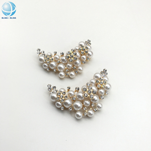 New Fashion Women <strong>Shoe</strong> Decoration <strong>Accessories</strong> White Pearl <strong>Shoe</strong> <strong>Clip</strong> <strong>on</strong> Upper Jewelry Rhinestone <strong>Shoe</strong> Buckle - Product Image 1