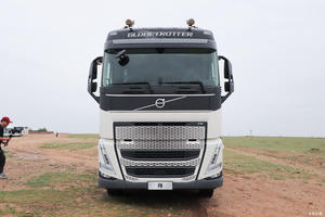 Camions d'occasion <span class=keywords><strong>Volvo</strong></span> <span class=keywords><strong>FH</strong></span> Heavy Duty |   Camion semi-remorque diesel 6x4 4x2 à vendre |   Tête de tracteur <span class=keywords><strong>Volvo</strong></span> entièrement entretenue - Product Image 5