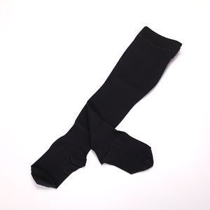 Bas de Compression Graduelle CE Approuvé Genou Haute Qualité Médicale Chaussettes Pour Varices - Product Image 6