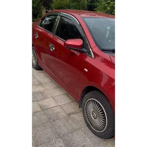 Offre Spéciale Voiture d'Occasion <span class=keywords><strong>2017</strong></span> pour <span class=keywords><strong>YARIS</strong></span> L 1.5L Essence Berline 4 Portes 5 Places Conduite <span class=keywords><strong>à</strong></span> Gauche Intérieur Sombre Automatique R15 Tissu - Product Image 2