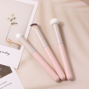 Pinceau correcteur portable en forme de champignon, éponge de maquillage multi-usage pour application humide et sèche, vente en gros - Product Image 2