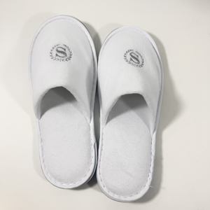 Оптовая продажа, одноразовые льняные хлопчатобумажные тапочки с принтом логотипа на заказ, экологически чистые переносные дорожные размеры белого цвета - Product Image 5