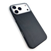 Sarung ponsel serat karbon magnetis awet, penutup ponsel eksklusif untuk iPhone 17 Pro Max dengan bingkai kamera logam untuk perlindungan Optimal
