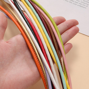 Cordon en cuir PU 4mm 5mm pour accessoires de bijoux DIY, fournitures artisanales, bracelets faits main, porte-clés, sangles de téléphone, coloré, vente en gros - Product Image 1