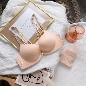 Conjunto de Lencería Femenina, Tanga y Brasier con Relleno, Cómodo, Suave, Sexy, con Escote Recogido, Estilo Deportivo y Lindo, Copa XL, Estampado de Leopardo, Sin Varillas - Product Image 5