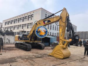 Excavadora Caterpillar Cat 325D de 25 toneladas, pocos horas de uso, original de segunda mano, 325DL 325D2 325D2L MH, tamaño mediano, 325D2 en venta - Product Image 4