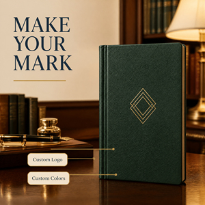 Libreta Personalizada LABON A5 con Monograma, Color Verde Bosque, Azul Marino, Borgoña, Tapa Dura, Grabado Dorado, Emblema Geométrico, Páginas con Cuadrícula Mensual - Product Image 4