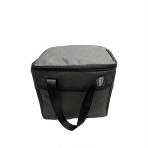Sac isotherme portable noir, gris, marine, kaki – 6 packs par sac – Pour aliments, boissons, usage extérieur - Product Image 1