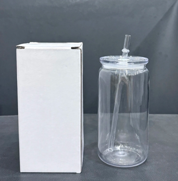 16oz plastic with clear lids