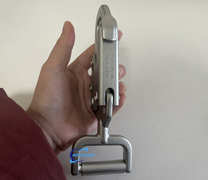 Mousqueton standard ANSI <span class=keywords><strong>de</strong></span> haute qualité pour les sites <span class=keywords><strong>de</strong></span> construction et d'exploitation minière 25kN forgé Protection contre les chutes Double épaule ceinture - Product Image 4