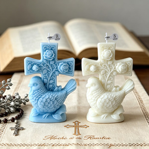 Bougie parfumée artisanale en relief Colombe et Rose, Décoration religieuse, Prière, Maison, Église, Cadeau - Product Image 1