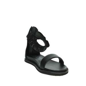 Sandalias Bajas para Mujer Cult, Negras, Planas, con Correa en el Tobillo y Detalle de Volantes - Product Image 5