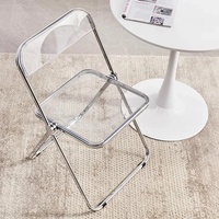 Chaise pliante en polycarbonate transparent bleu avec cadre en métal empilable portable pour une utilisation extérieure intérieure