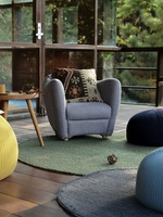 Fauteuil en textile moderne et minimaliste MINI MILLER, canapé individuel compact de petite taille, utilisation toutes saisons