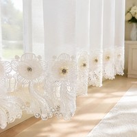 Voilages blancs transparents à double dentelle, bordure florale perlée, finition festonnée pour chambre, salon et décoration intérieure