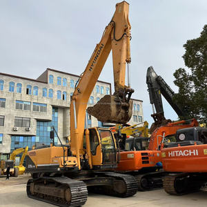 Excavatrice Hyundai 220LC-9S de 22 tonnes en parfait état pour la construction à vendre, d'occasion - Product Image 5