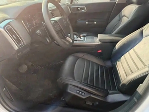 Citroën <span class=keywords><strong>C6</strong></span> 2023 400THP Édition Commémorative Fabriquée en Chine 1.8T Économique en Carburant Voiture Neuve d'<span class=keywords><strong>Occasion</strong></span> avec Sièges en Cuir - Product Image 5