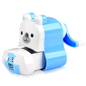 Deli Yocoo Polar Bear Pencil Sharpener Manual Hand Crank Student Cartoon Design No.0722 - Product Image 3