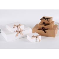 Boîte cadeau pliable en carton recyclable personnalisée pour vêtements, accessoires, écharpes, biscuits, bonbons, bougies, emballage avec laminage mat