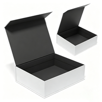 Boîtes cadeaux pliables magnétiques blanches imprimées sur mesure avec intérieur noir, vente en gros pour l'emballage de vêtements et de cosmétiques