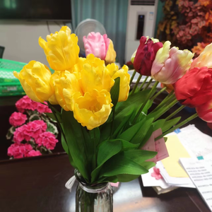 Ramo de Tulipanes Artificiales Realistas con Forma de Gema de 9 Cabezas Hecho a Mano, Flores Artificiales con Aspecto de Cristal para Decoración de Bodas, Navidad y Año Nuevo <span class=keywords><strong>Chino</strong></span> - Product Image 3