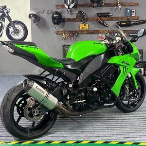 Motocicleta Deportiva Clásica <span class=keywords><strong>Kawasaki</strong></span> ZX-10R con Motor de Alto Rendimiento para Conducción <span class=keywords><strong>en</strong></span> Pista - Product Image 4