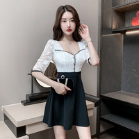 Robe Courte Moulante Femme Style Socialite à Col Carré et Décolleté Plongeant, Manches Trois-Quarts, Idéale pour les Soirées en Boîte de Nuit