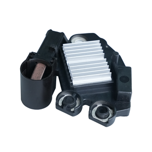 Régulateur de tension automatique M562 spécialement conçu pour les équipements industriels et les systèmes électroniques de précision - Product Image 2